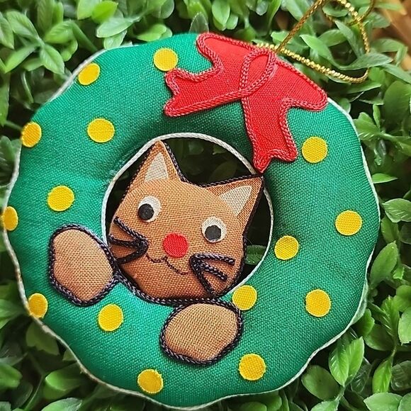 3 Vintage Cat Ornaments - Picture 4 of 10
